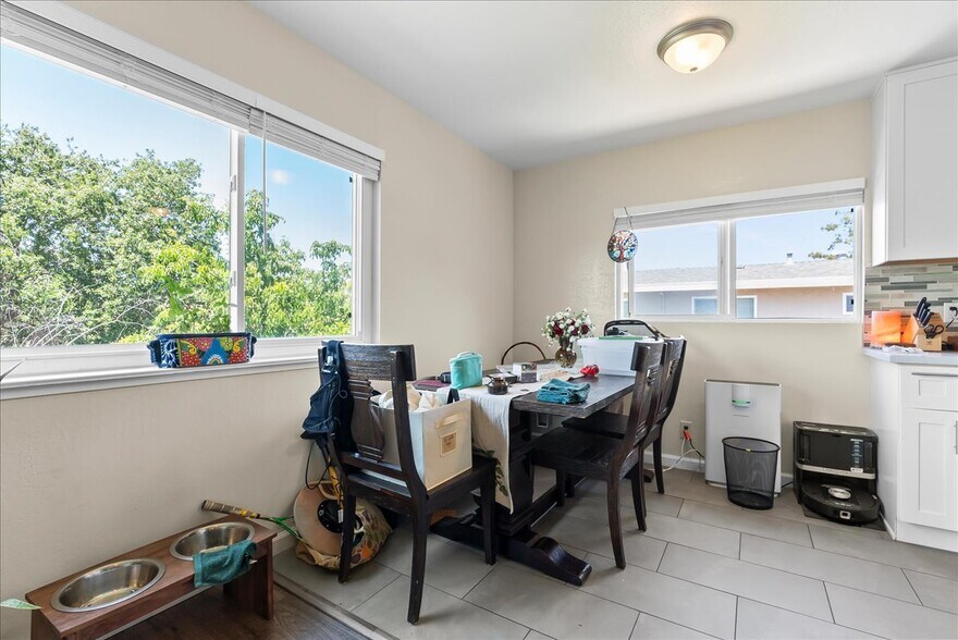 More Photos Of 227 Madrone St, Redwood City Apartments For Sale