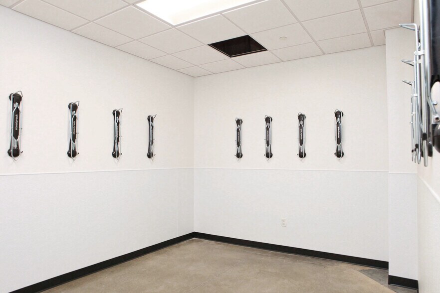 More Photos Of 21 N Greenwood Ave, Tulsa Office For Lease