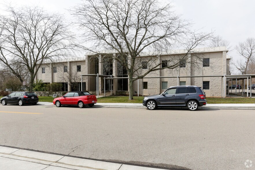 More Photos Of 3572 Dayton-Xenia Rd, Beavercreek Medical For Lease