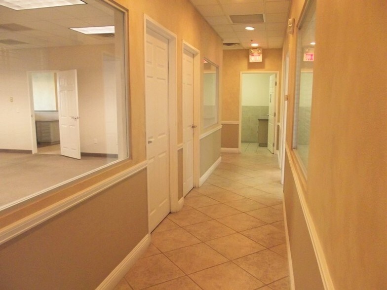 More Photos Of 4270 S Decatur Blvd, Las Vegas Medical For Lease