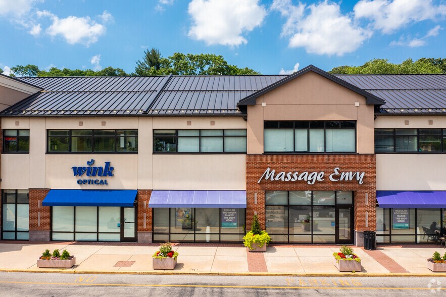 More Photos Of 1637-1659 The Fairway, Jenkintown Storefront For Lease