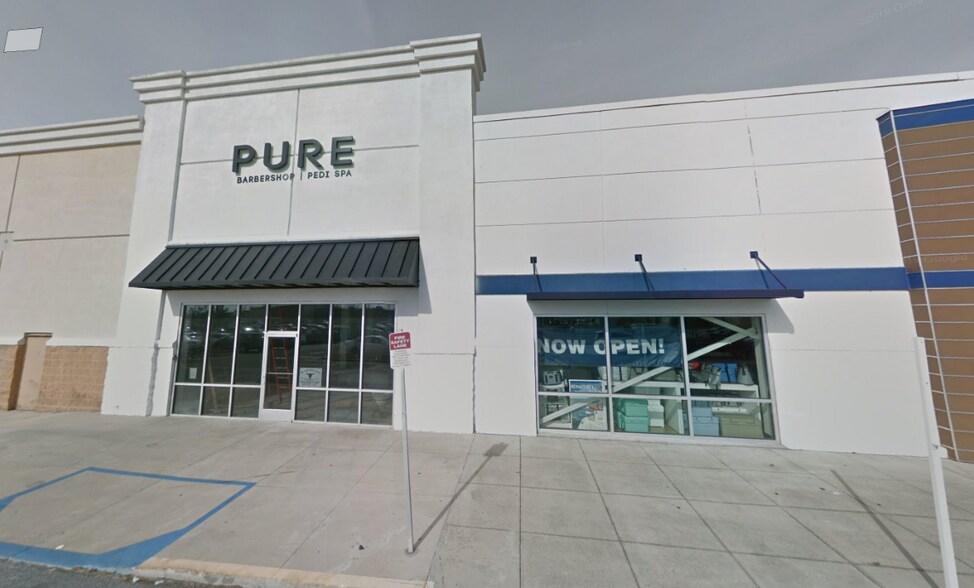 More Photos Of 700 23rd St, Panama City Unknown For Lease