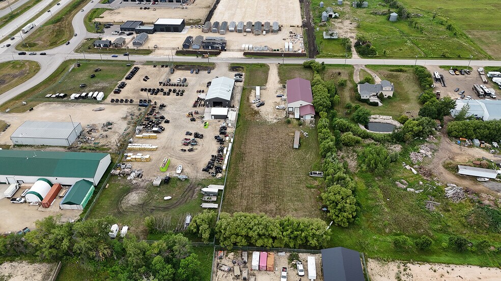 More Photos Of 377 Cameron St, Headingley Warehouse For Sale