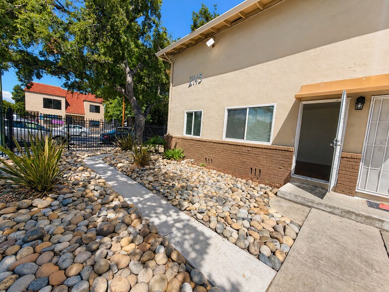 More Photos Of 2145 Randolph Dr, San Jose Apartments For Sale