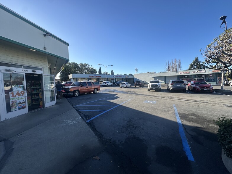 More Photos Of 2250 Marina Blvd, San Leandro Unknown For Lease