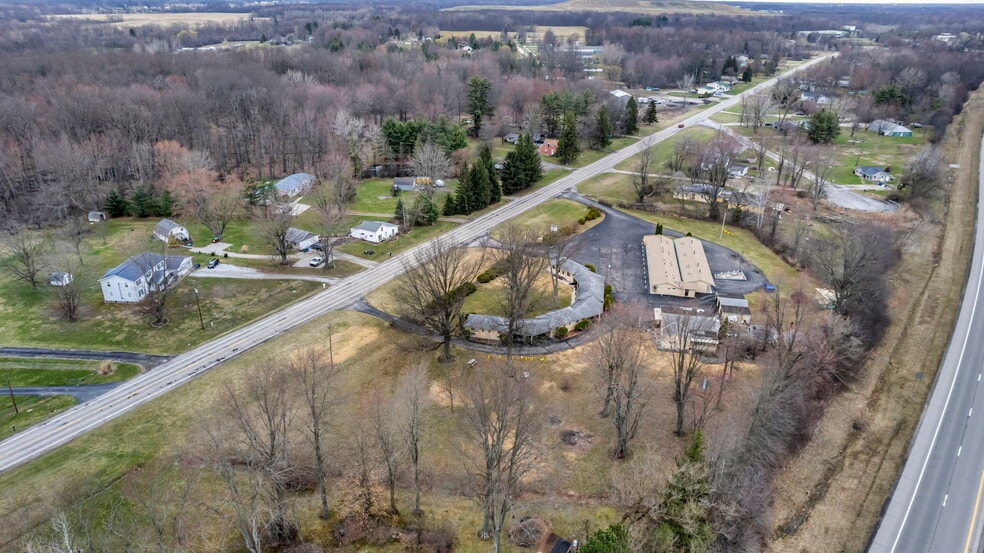 More Photos Of 44077 Oberlin Elyria Rd, Oberlin Hotel For Sale