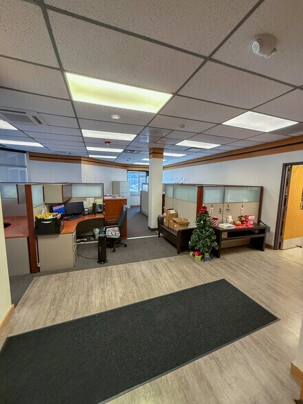 More Photos Of 323 W Galena Blvd, Aurora Office For Sale