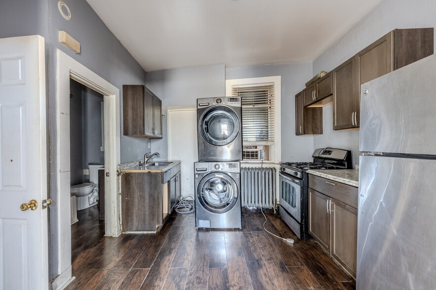 More Photos Of 5447-5459 Park Heights Ave, Baltimore Storefront Retail Residential For Sale