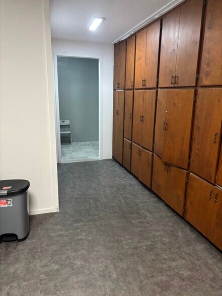 More Photos Of 12133 Henry St, Claxton Specialty For Sale