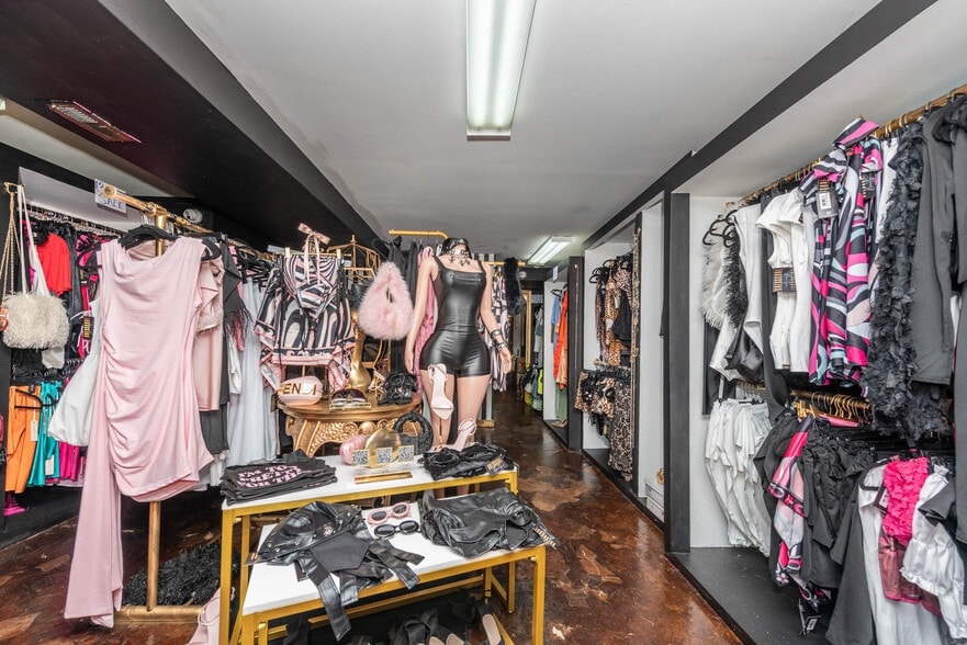 More Photos Of 7231 Harford Rd, Baltimore Storefront Retail Residential For Sale