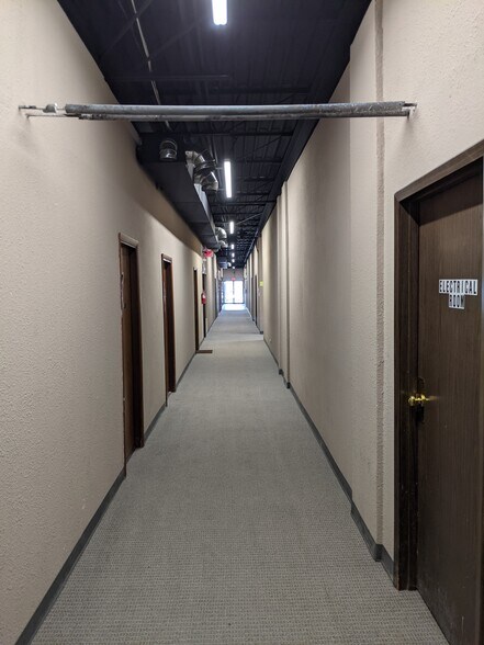 More Photos Of 6500 W Main St, Belleville Unknown For Lease