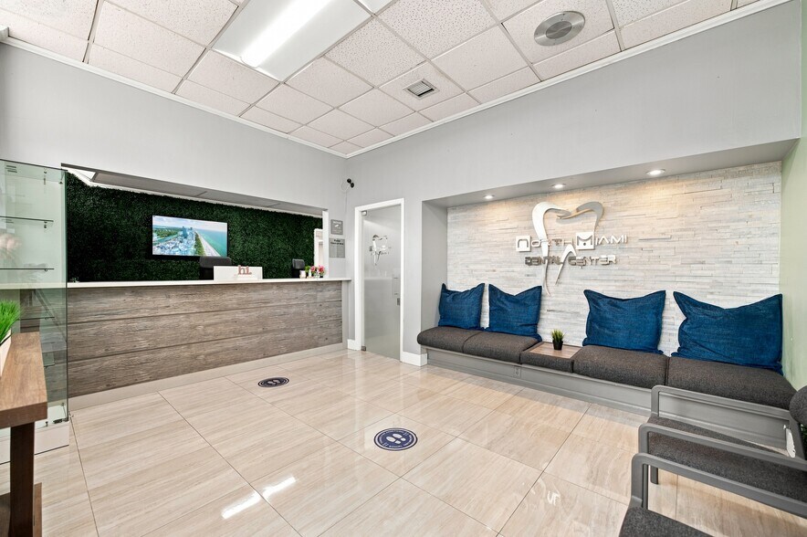 More Photos Of 610-618 NE 124th St, North Miami Office For Sale