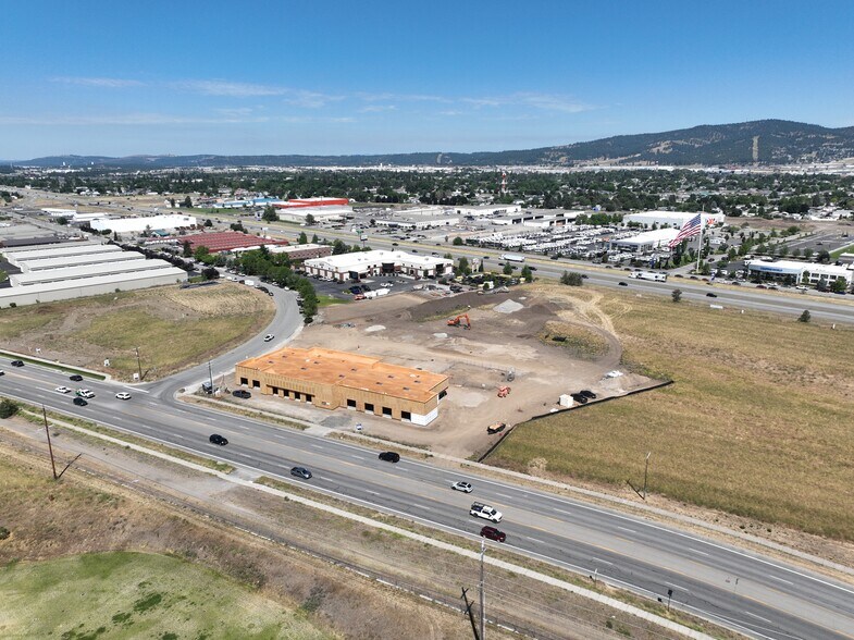 More Photos Of 19601 E Appleway Ave, Liberty Lake Storefront Retail Office For Lease
