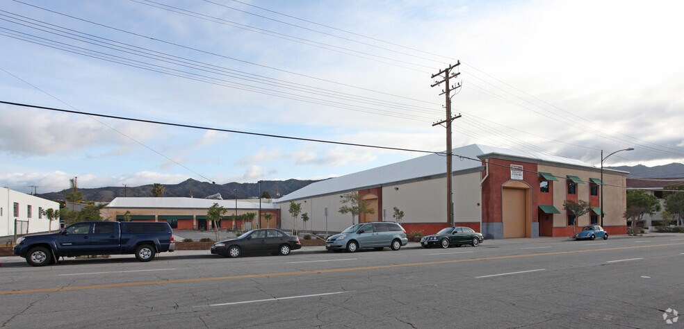 Primary Photo Of 2807-2815 Winona Ave, Burbank Warehouse For Sale