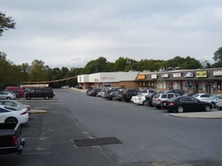More Photos Of 719 Hawkins Ave, Ronkonkoma Storefront For Sale