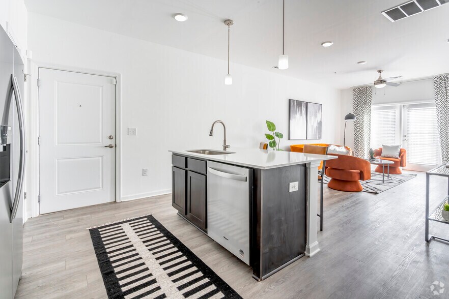 More Photos Of 10615 Steele Creek Rd, Charlotte Apartments For Sale