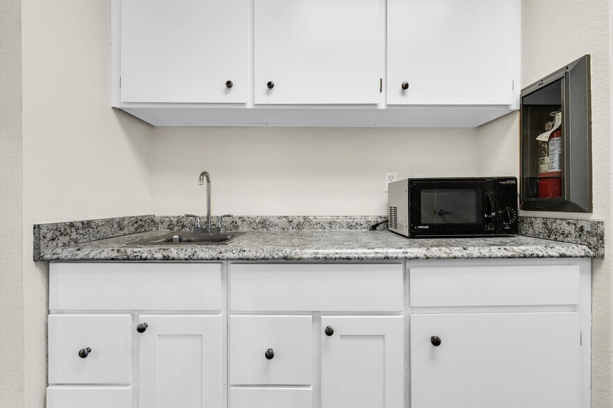 More Photos Of 1941-1973 O'Toole Way, San Jose Loft Creative Space For Sale