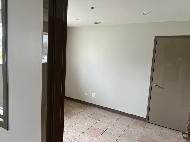 More Photos Of 6320 W Bruns Rd, Monee Warehouse For Lease