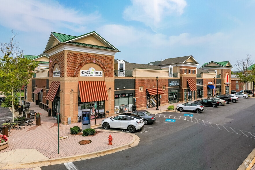 More Photos Of 402 King Farm Blvd, Rockville Unknown For Lease