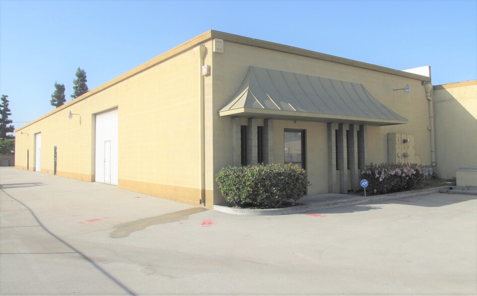 Primary Photo Of 14836 Ramona Blvd, Baldwin Park Warehouse For Sale