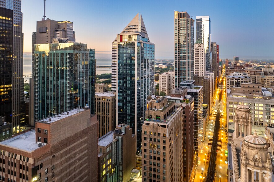 Primary Photo Of 73 E Lake St, Chicago Apartments For Sale
