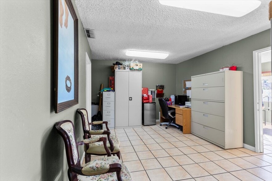 More Photos Of 11385 Cedar Ave, Bloomington Religious Facility For Sale