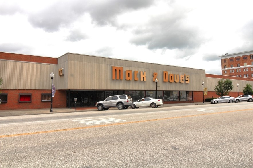 More Photos Of 1010 3rd Ave, Huntington Storefront Retail Office For Lease