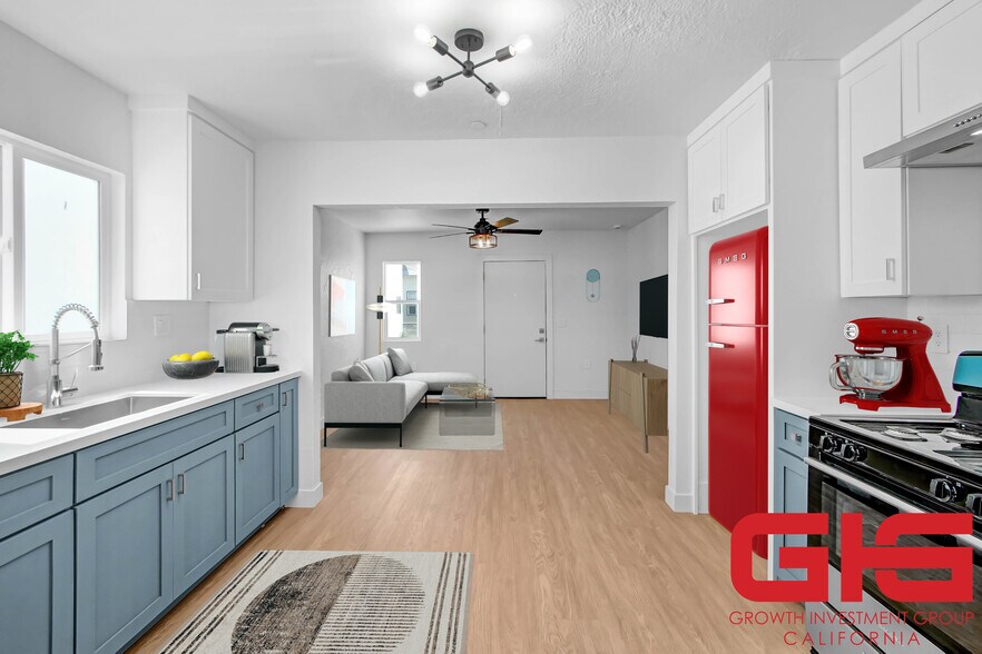 More Photos Of 5928 S Hoover St, Los Angeles Multifamily For Sale