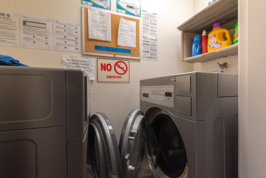 More Photos Of 1441 S Bedford St, Los Angeles Apartments For Sale