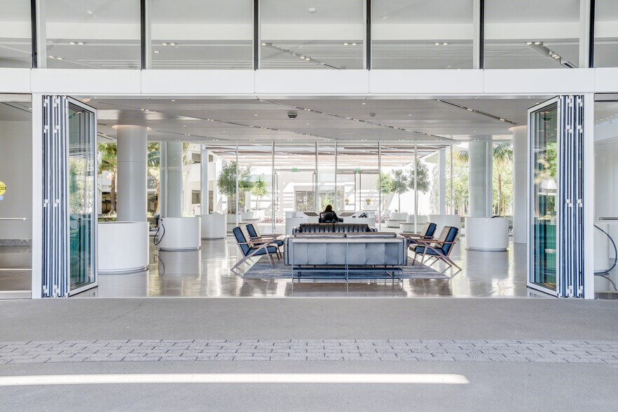 More Photos Of 2361-2381 Rosecrans Ave, El Segundo Office For Lease