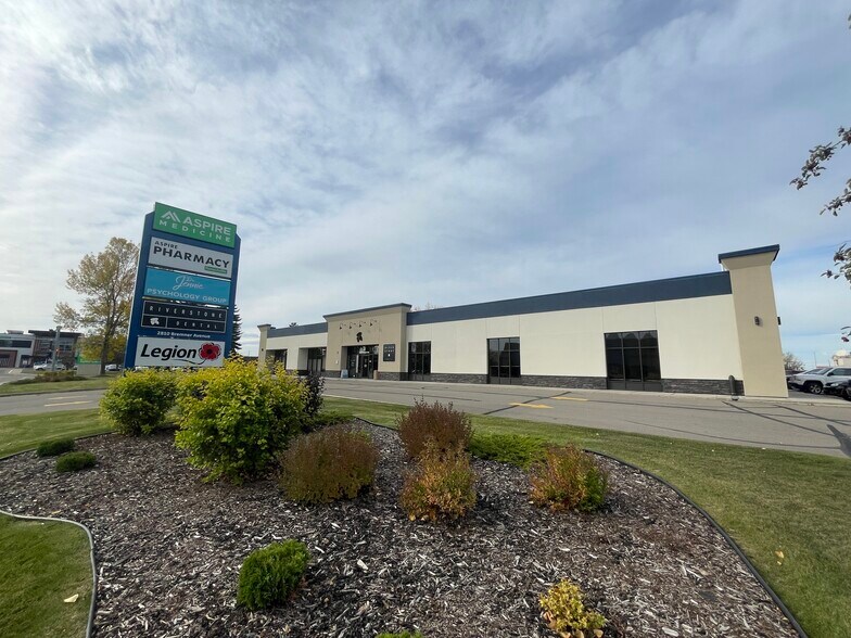 More Photos Of 2810 Bremner Ave, Red Deer Storefront For Sale