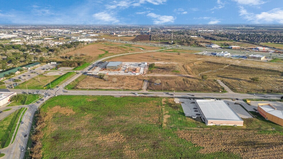 More Photos Of FM 2218 & Airport Blvd, Rosenberg Land For Sale