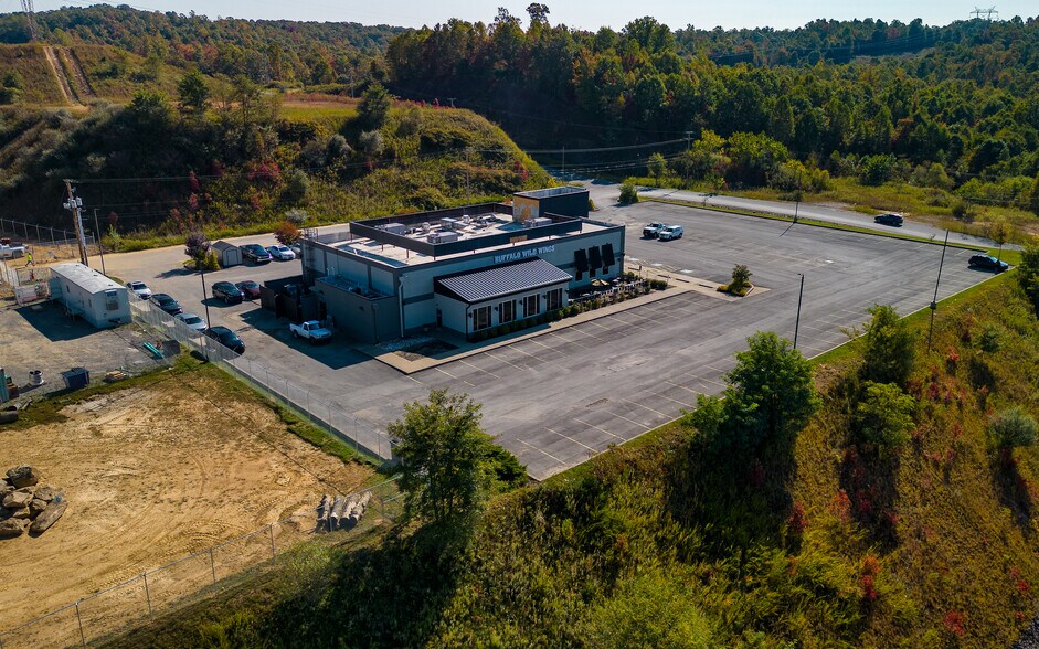 More Photos Of 214 Cross Roads Dr, Mount Hope Restaurant For Sale