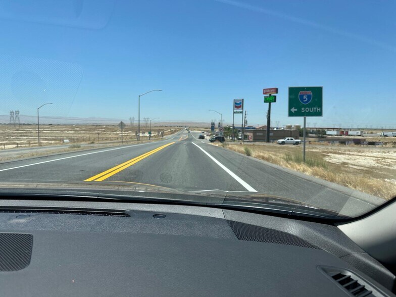 More Photos Of 20638 Taft Hwy, Bakersfield Land For Sale