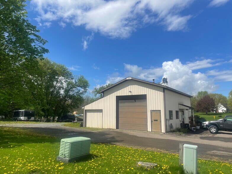 More Photos Of New York 96, Waterloo Town Manufactured Housing Mobile Home Park For Sale