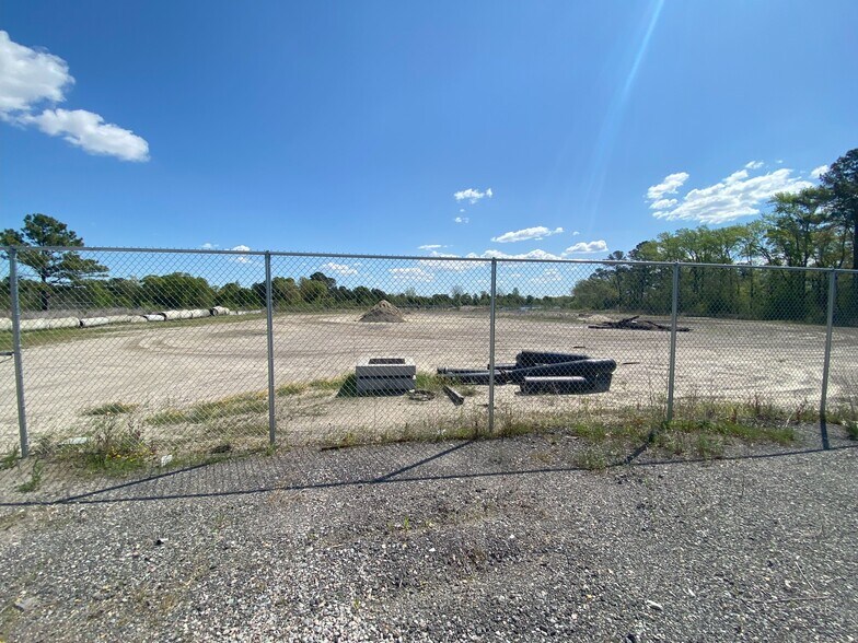 More Photos Of 961 Michael Dr, Chesapeake Warehouse For Sale