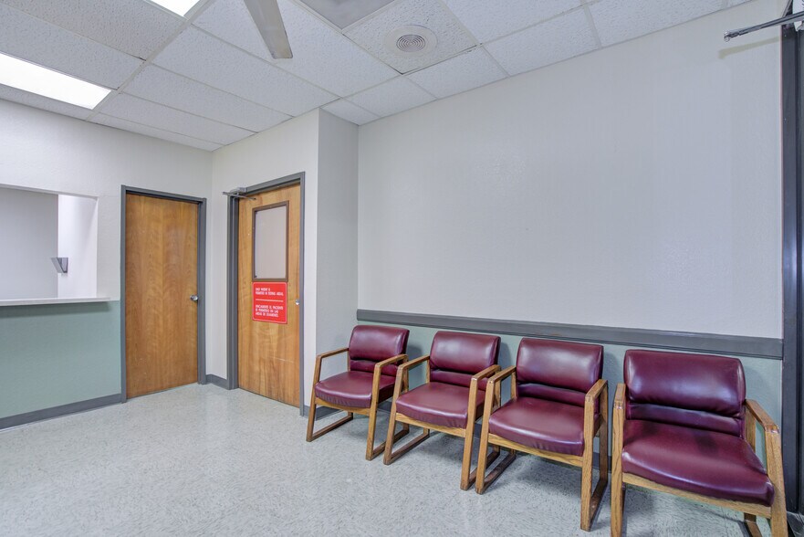 More Photos Of 864 Central Blvd, Brownsville Medical For Sale
