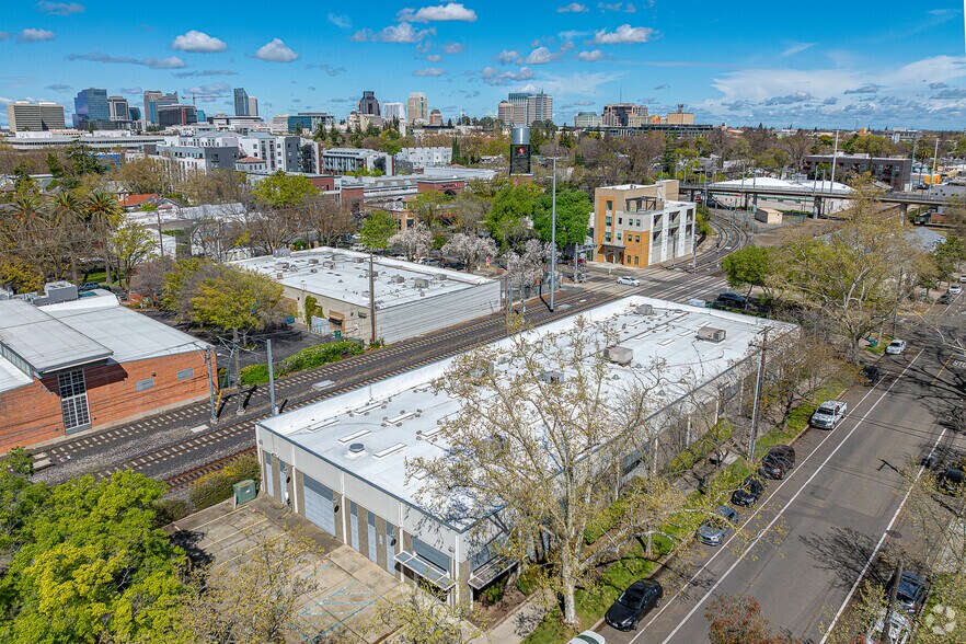 More Photos Of 1920 20th St, Sacramento Office For Lease