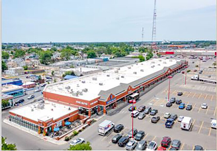 More Photos Of 2626-2656 Delaware Ave, Buffalo Unknown For Lease