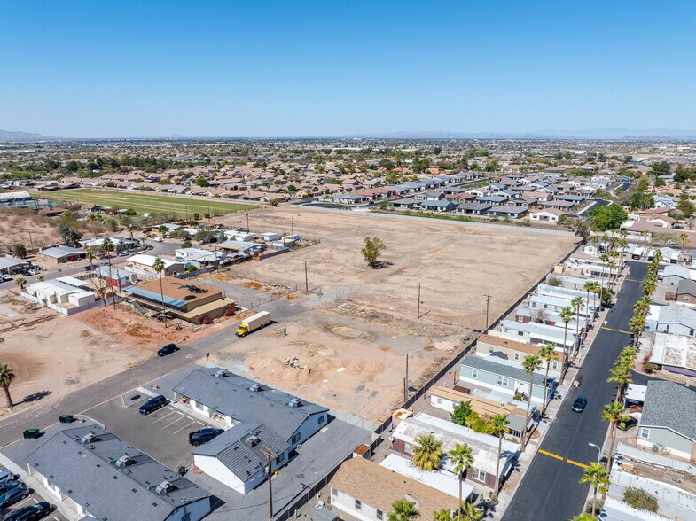 More Photos Of 7118 80th Ave, Glendale Land For Sale