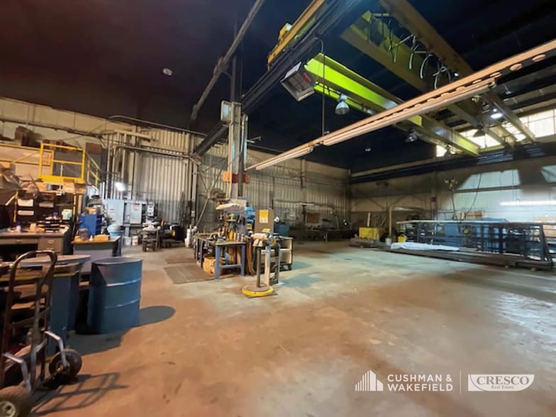 More Photos Of 1845 Harsh Ave SE, Massillon Manufacturing For Sale