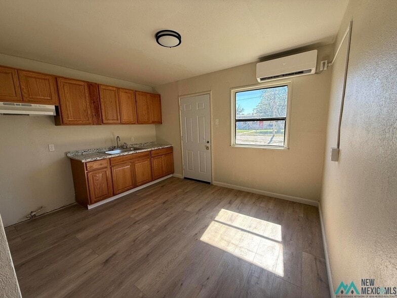 More Photos Of W W Hank & Yucca Ave, Artesia Apartments For Sale