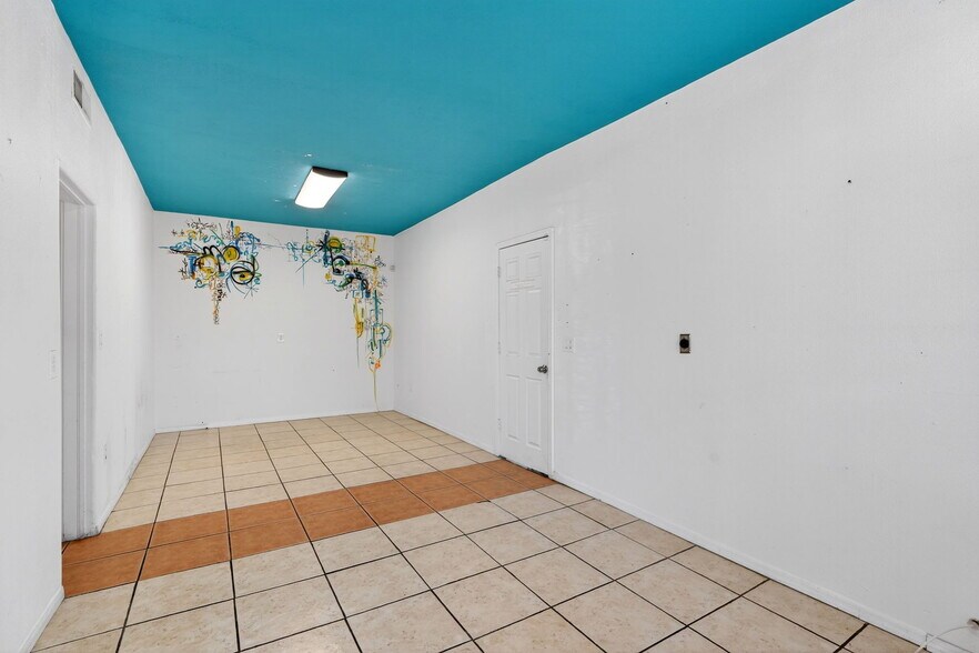 More Photos Of 3838 N 7th St, Phoenix Office For Lease