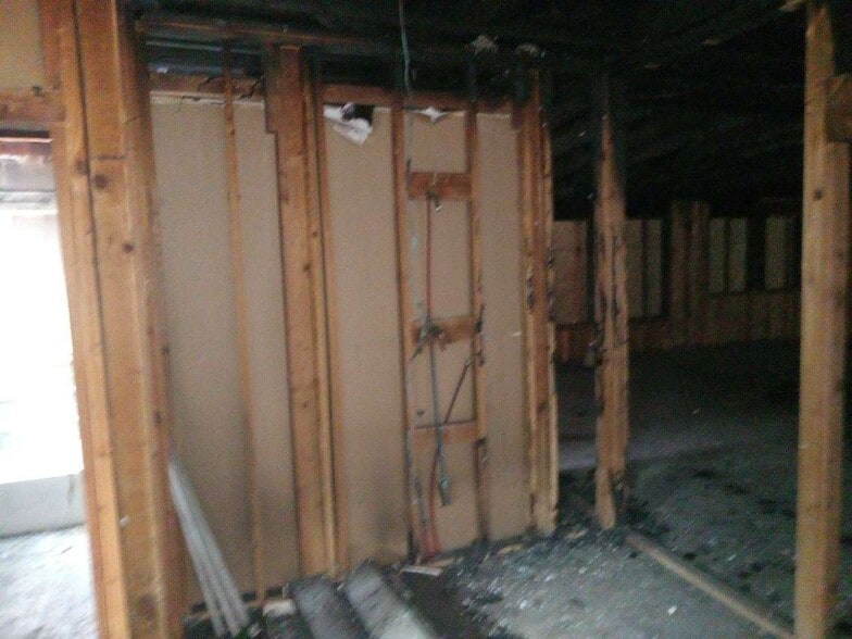 More Photos Of 11807 Main St, Fort Jones Storefront Retail Office For Sale