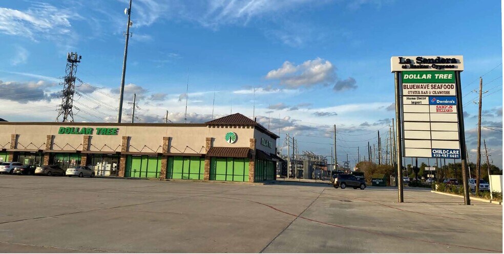 More Photos Of 6211 Barker Cypress Rd, Katy Unknown For Lease