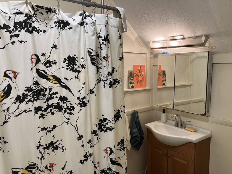 More Photos Of 77 Rutgers St, Rochester Multifamily For Sale