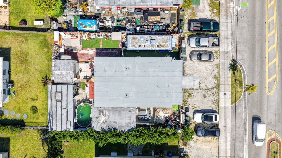 More Photos Of 5925 SW 64th St, South Miami Multifamily For Sale