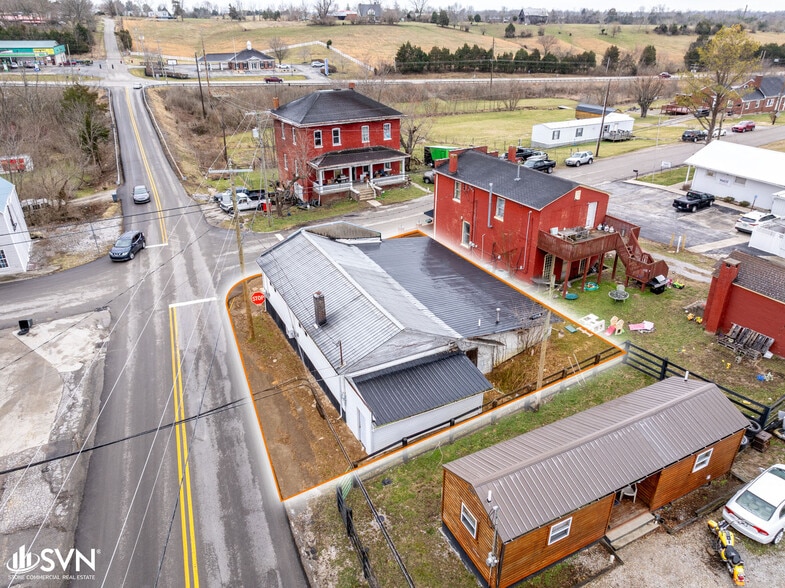 Primary Photo Of 211 Waco Loop Rd, Waco Freestanding For Sale
