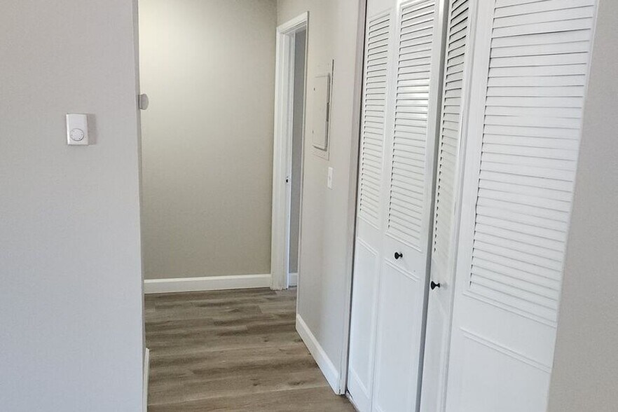 More Photos Of 3118-3124 19th Pl, Forest Grove Apartments For Sale
