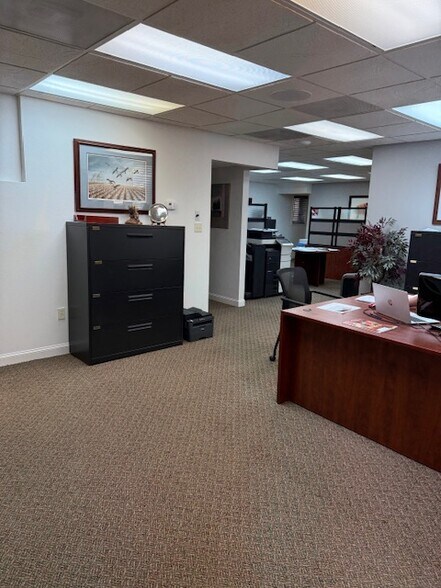 More Photos Of 1300-1325 23rd St S, Fargo Medical For Lease